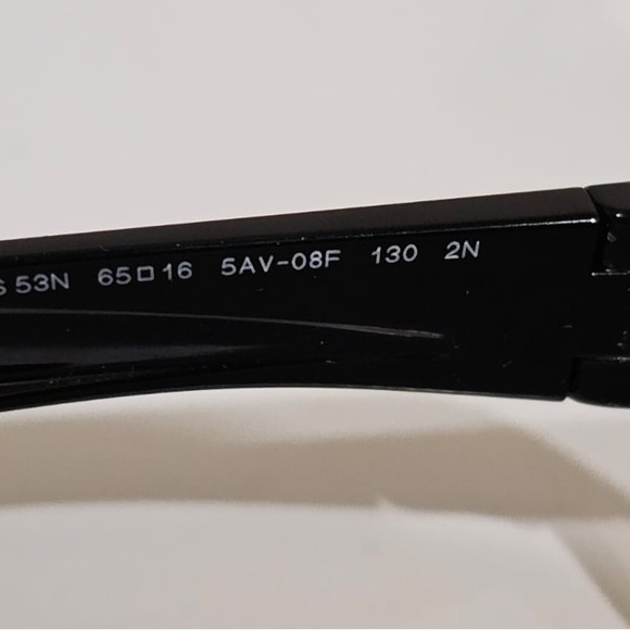 Men’s authentic Prada sun glasses with proof of receipt - Picture 6 of 7